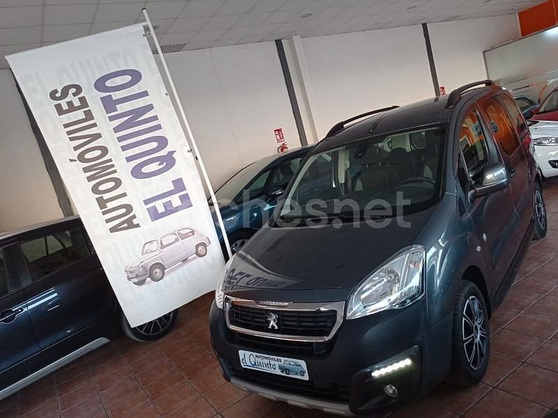 Gris / plata Usado 2016 Peugeot Partner Tepee Outdoor Monovolumen | 11.900 € (Precio justo) - Imagen 1/4