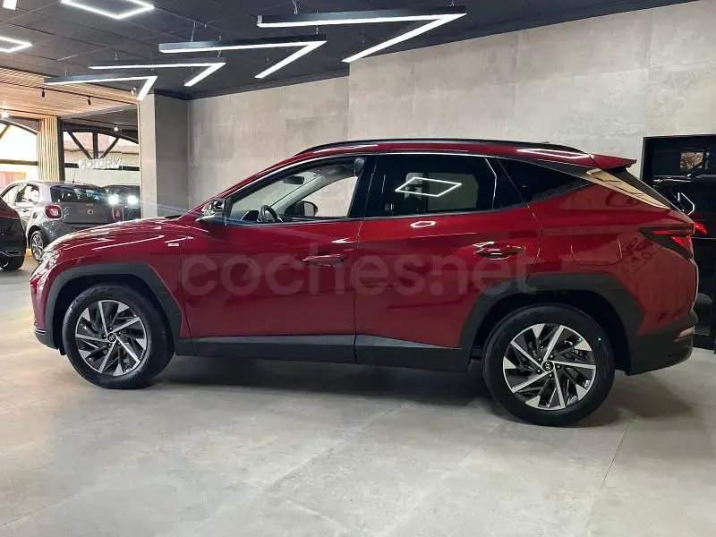 Usado Hyundai Tucson 150 CV (110 kW) 2021 Rojo SUV