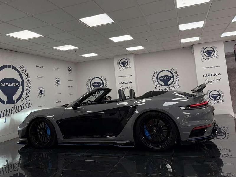 Usado Porsche 992 650 CV (478 kW) 2021 Negro Descapotable