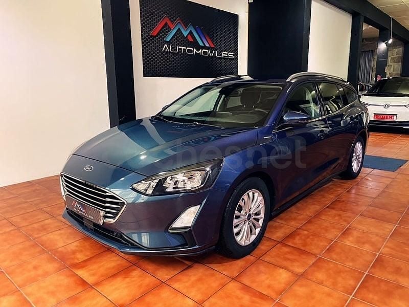Usado Ford Focus Titanium 125 CV (91 kW) 2021 Azul Familiar