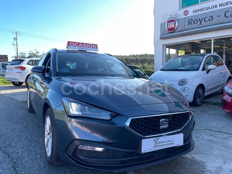 Gris / plata Usado 2021 Seat Leon Style Familiar | 18.990 € (Precio justo) - Imagen 1/4