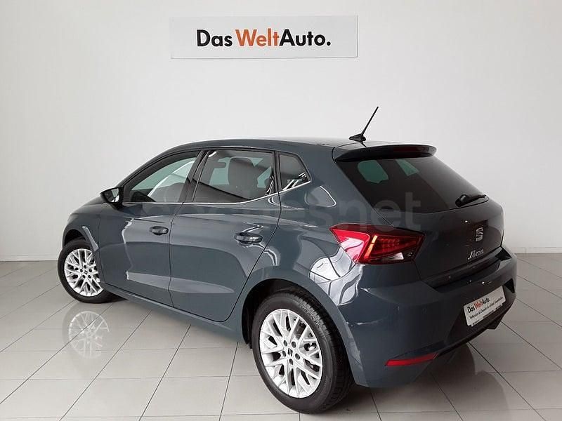 Usado Seat Ibiza XCELLENCE 115 CV (84 kW) 2025 Azul Utilitario