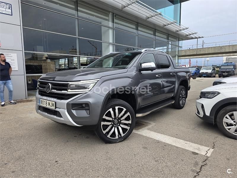 Usado VW Amarok Aventura 240 CV (176 kW) 2023 Gris / plata Pickup/Camioneta