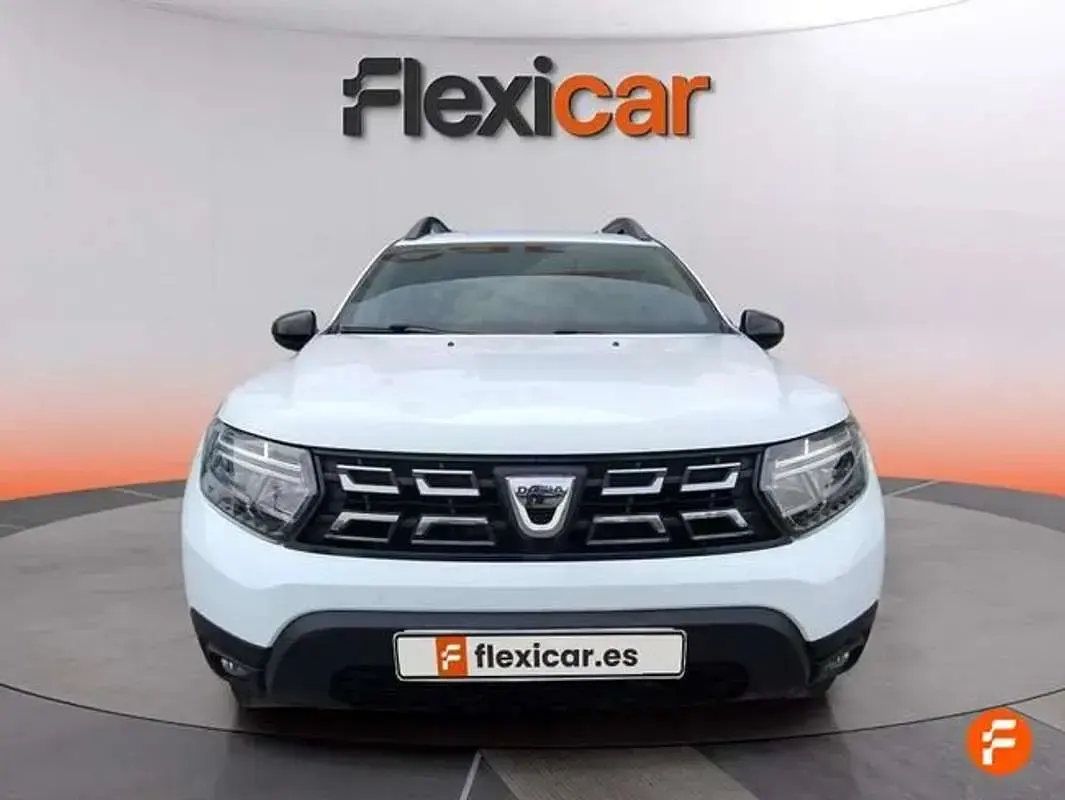 Usado Dacia Duster Comfort 91 CV (66 kW) 2022 Blanco SUV
