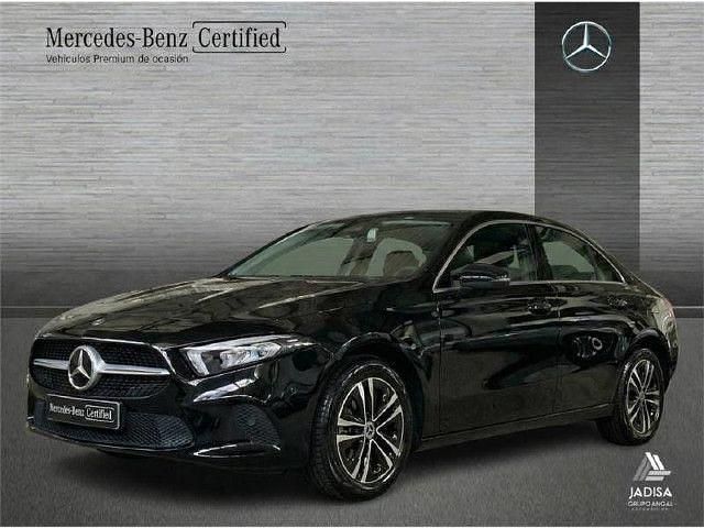 Usado Mercedes A250 Progressive 218 CV (160 kW) 2024 Negro Berlina