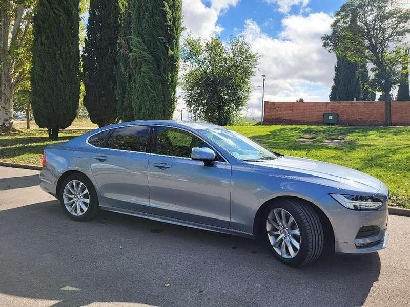 Usado Volvo S90 Business Edition 190 CV (139 kW) 2020 Gris Berlina