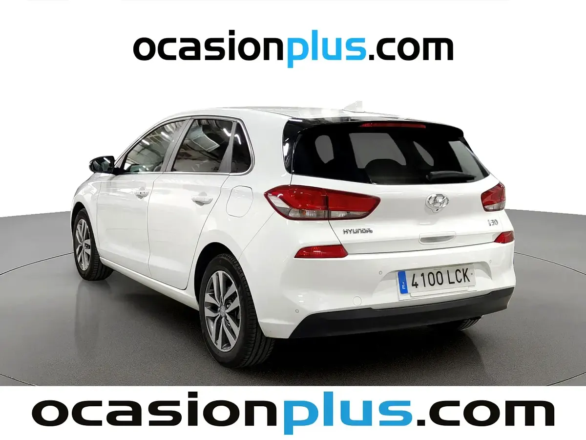 Usado Hyundai i30 120 CV (88 kW) 2019 Blanco Utilitario
