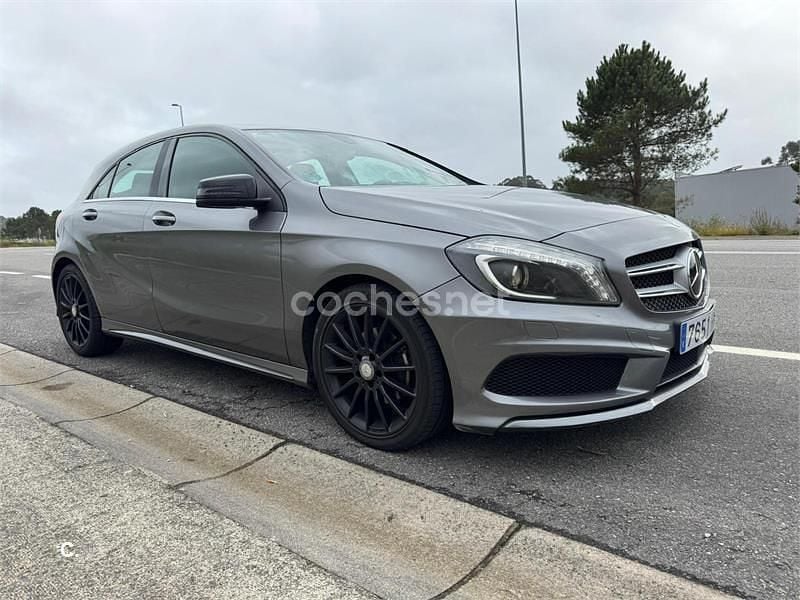 Usado Mercedes A200 AMG line 136 CV (100 kW) 2014 Gris / plata Berlina