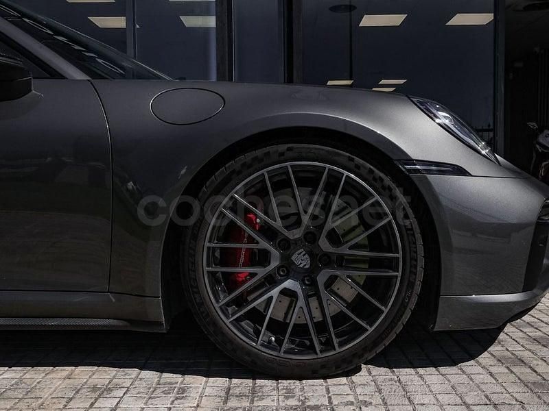 Usado Porsche 911 Turbo 580 CV (426 kW) 2021 Gris / plata Coupe