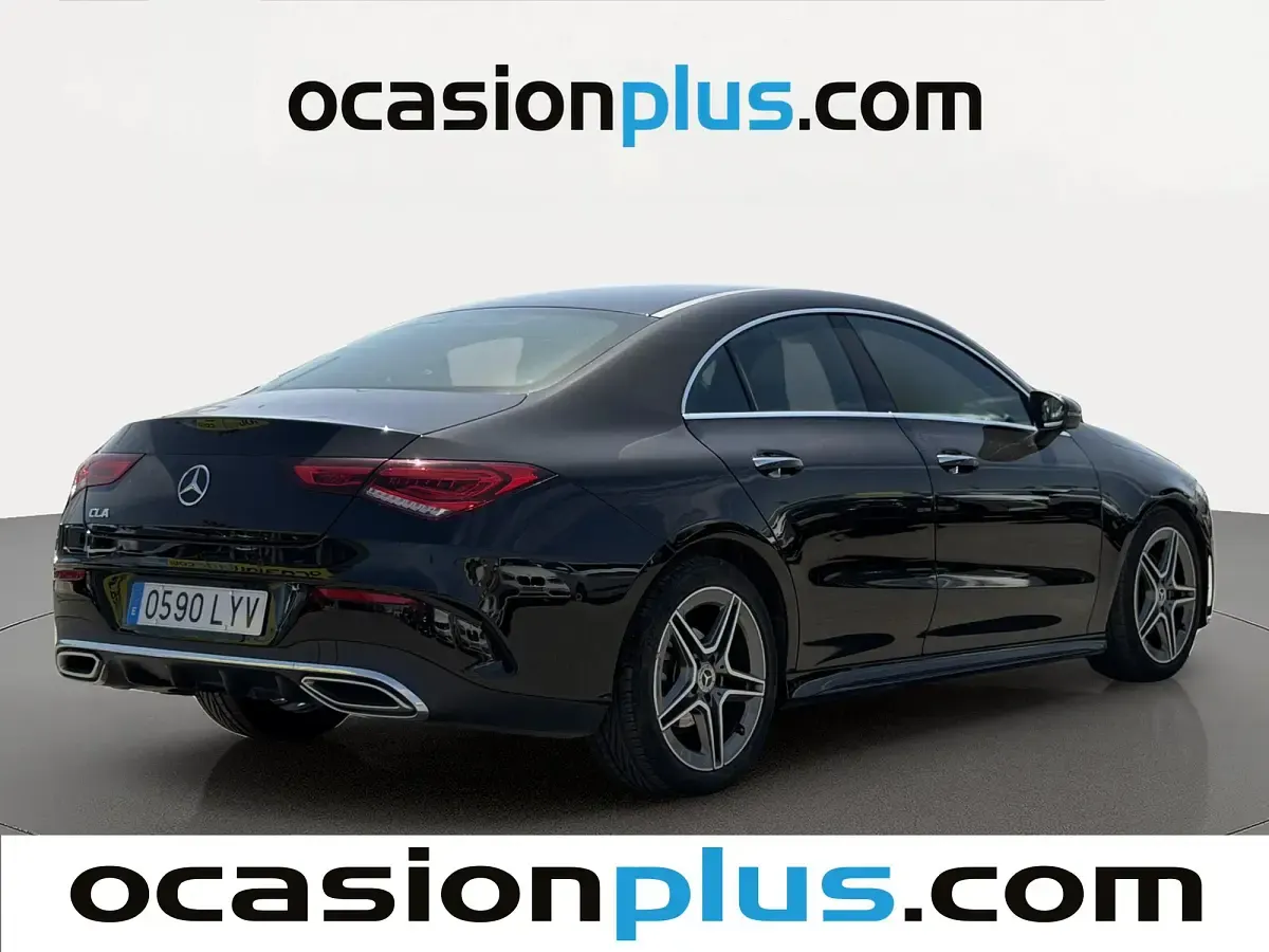 Usado Mercedes CLA180 AMG 136 CV (100 kW) 2022 Negro Coupe