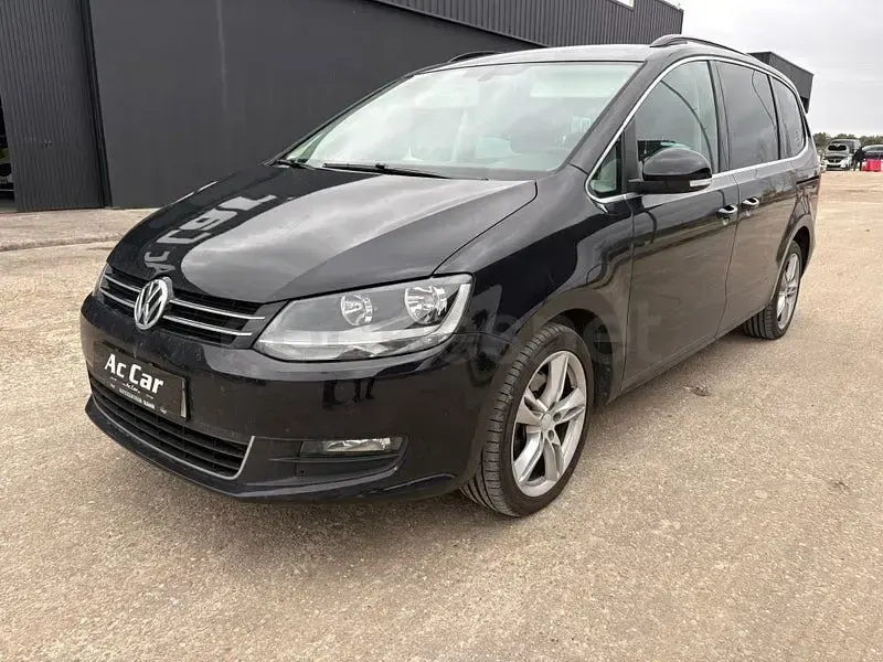 Usado VW Sharan Advance 150 CV (110 kW) 2016 Negro Monovolumen