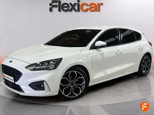 Begagnad Ford Focus ST-Line 125 HK (91 kW) 2018 Vit Sedan