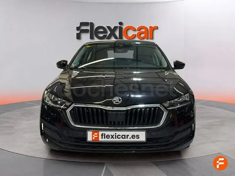 Usado Skoda Octavia Ambition 115 CV (84 kW) 2022 Negro Berlina