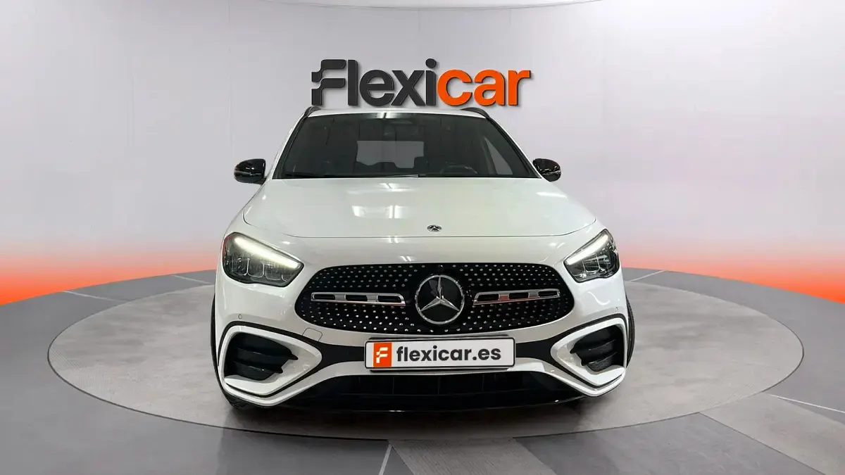 Usado Mercedes GLA250 218 CV (160 kW) 2023 Blanco SUV