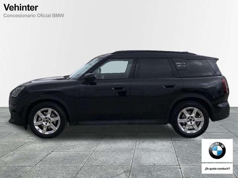 Usado Mini One D Countryman Essential 163 CV (119 kW) 2024 Negro SUV