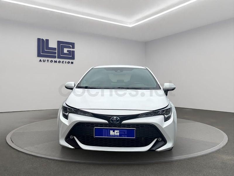 Usado Toyota Corolla Active 122 CV (89 kW) 2020 Blanco Berlina