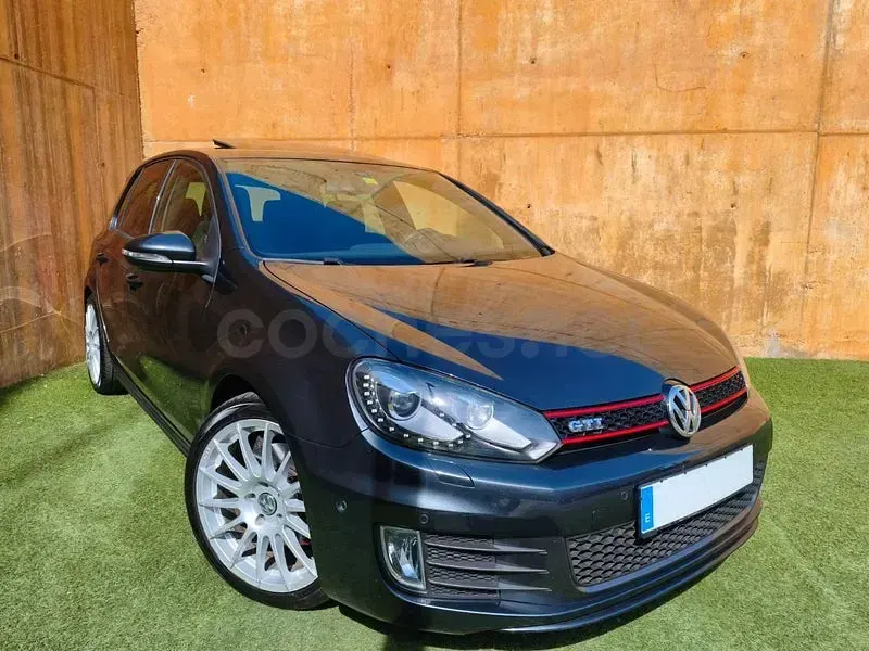 Usado VW Golf VI GTI 210 CV (154 kW) 2011 Gris / plata Utilitario
