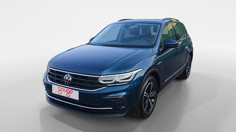 Beige Usado 2024 VW Tiguan Life SUV | 33.990 € (Caro) - Imagen 1/4