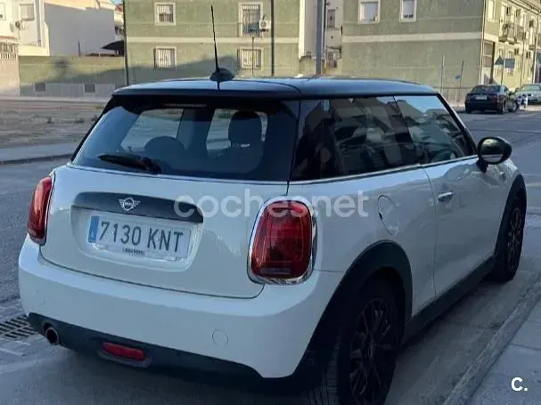 Usado Mini Cooper 136 CV (100 kW) 2018 Blanco Utilitario