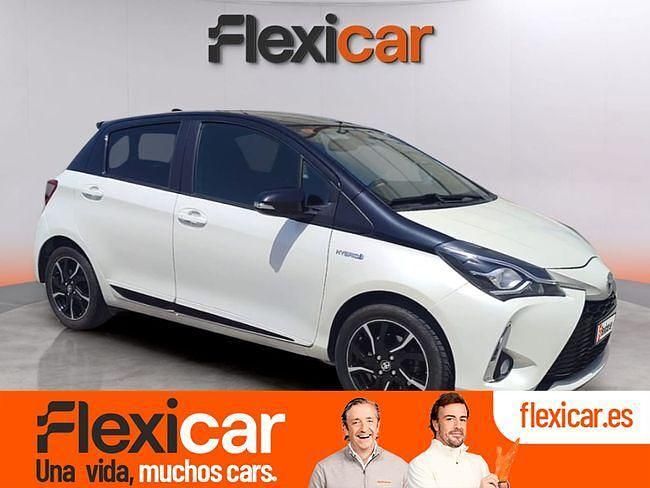 Blanco Usado 2018 Toyota Yaris Hybrid Berlina | 13.990 € (Un poco caro) - Imagen 1/4