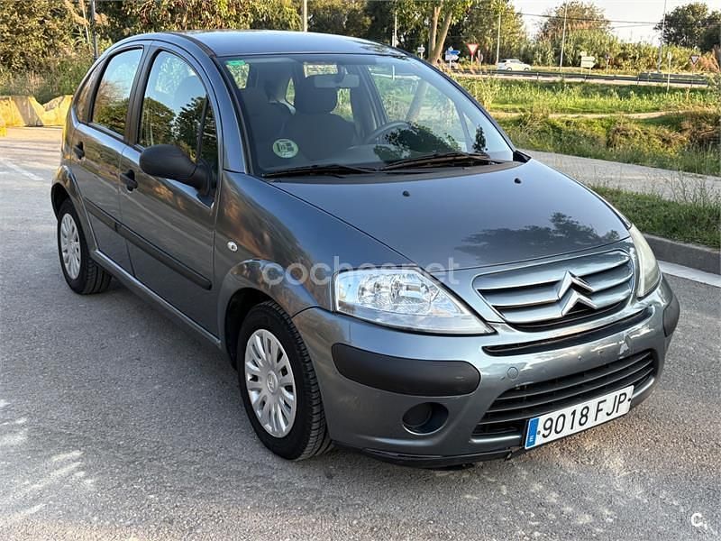Gris / plata Usado 2006 Citroën C3 Exclusive Berlina | 3700 € (Precio justo) - Imagen 1/4