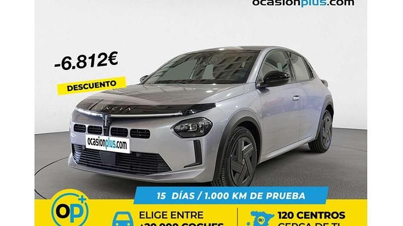 Nuevo Lancia Ypsilon 99 CV (72 kW) 2025 Gris Utilitario