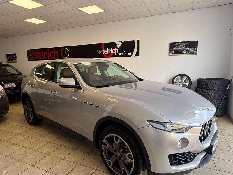 Beige Usado 2017 Maserati Levante SUV | 51.500 € - Imagen 1/4