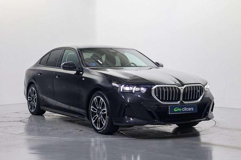 Usado BMW i5 M Sport 250 kW (340 CV) 2024 Negro Berlina