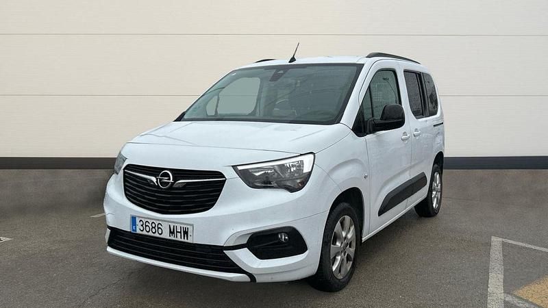 Usado Opel Combo Business 102 CV (75 kW) 2023 Blanco Monovolumen
