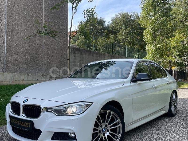 Blanco Usado 2012 BMW 318 Sport Line Berlina | 14.999 € (Caro) - Imagen 1/4