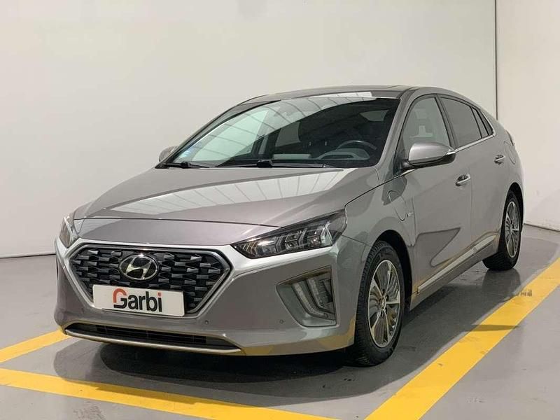 Usado Hyundai Ioniq Style 141 CV (103 kW) 2020 Gris Utilitario
