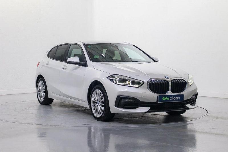 Usado BMW 118 136 CV (100 kW) 2022 Blanco Utilitario