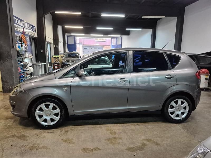 Gris / plata Usado 2006 Seat Altea Monovolumen | 4290 € (Precio justo) - Imagen 1/4