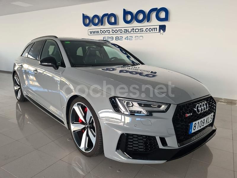 Usado Audi RS4 450 CV (330 kW) 2018 Gris / plata Familiar