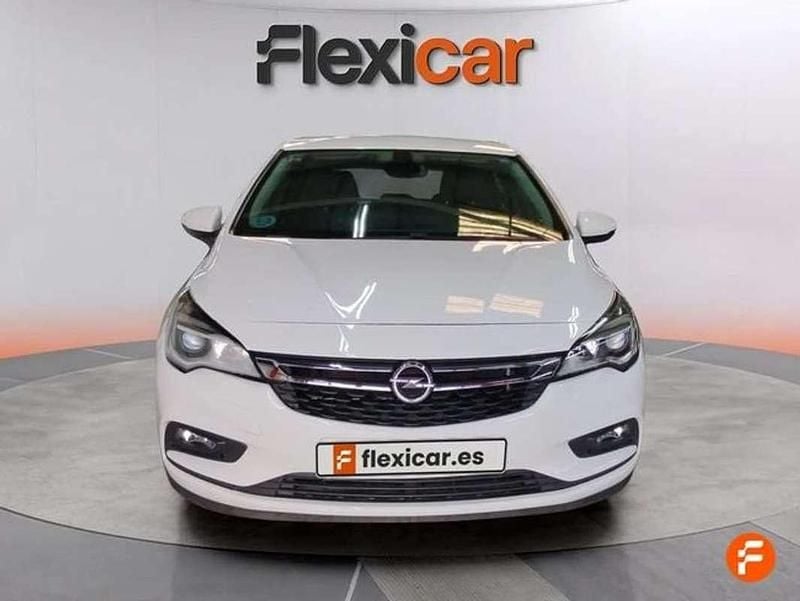 Usado Opel Astra Expression 150 CV (110 kW) 2017 Blanco Utilitario