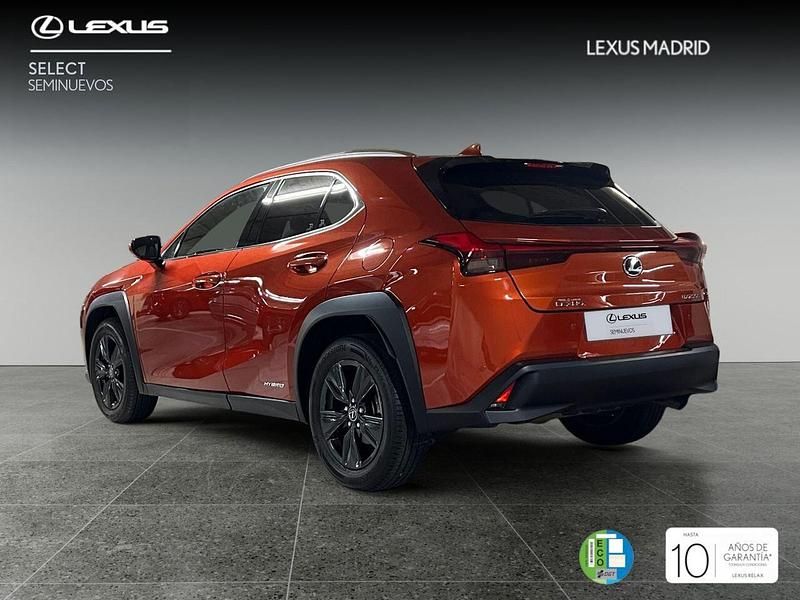Usado Lexus UX Business Edition 184 CV (135 kW) 2020 Naranja SUV
