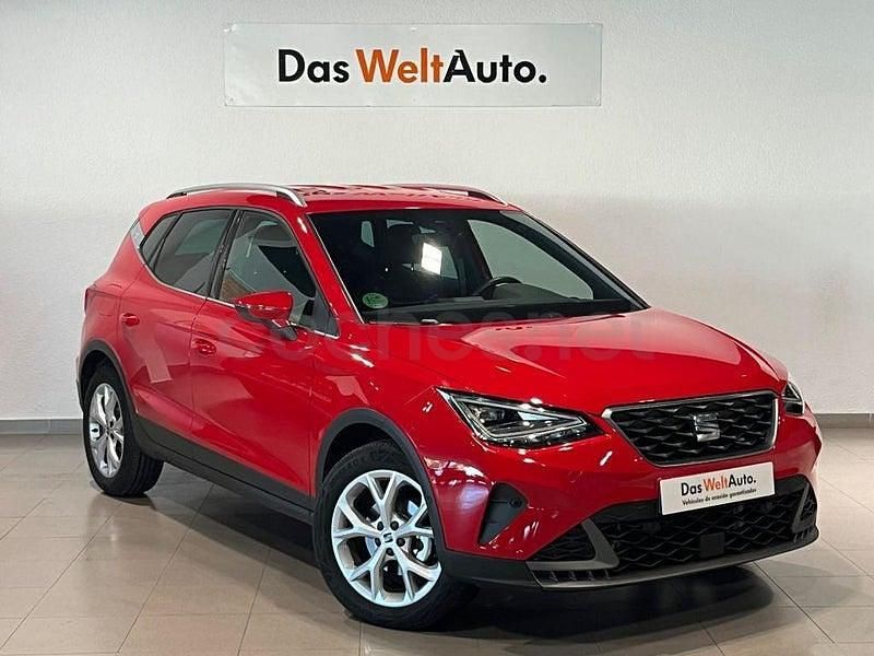 Rojo Usado 2024 Seat Arona FR SUV | 19.490 € (Precio justo) - Imagen 1/4
