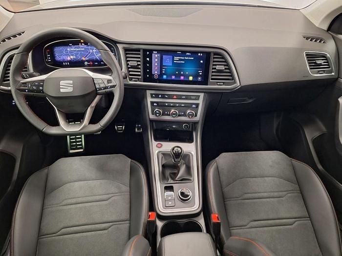 Usado Seat Ateca FR 150 CV (110 kW) 2025 Blanco SUV