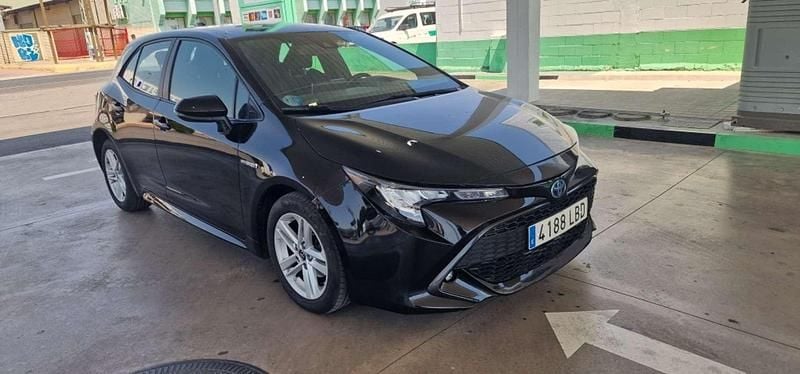 Negro Usado 2020 Toyota Corolla Business Edition Utilitario | 15.000 € (Precio justo) - Imagen 1/4