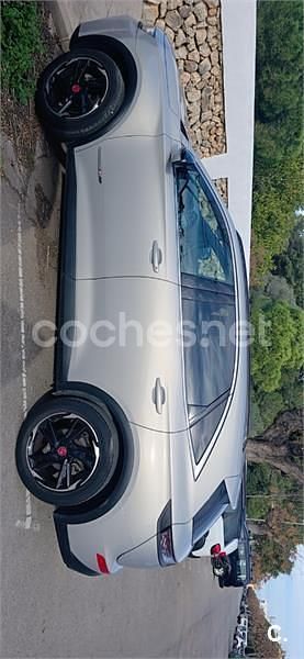 Usado DS Automobiles DS7 Crossback Bastille 130 CV (95 kW) 2021 Gris / plata SUV