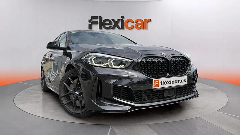 Usado BMW M135 306 CV (225 kW) 2020 Negro Utilitario