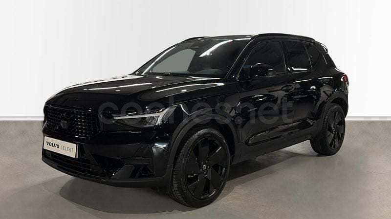 Usado Volvo XC40 197 CV (144 kW) 2024 Negro SUV