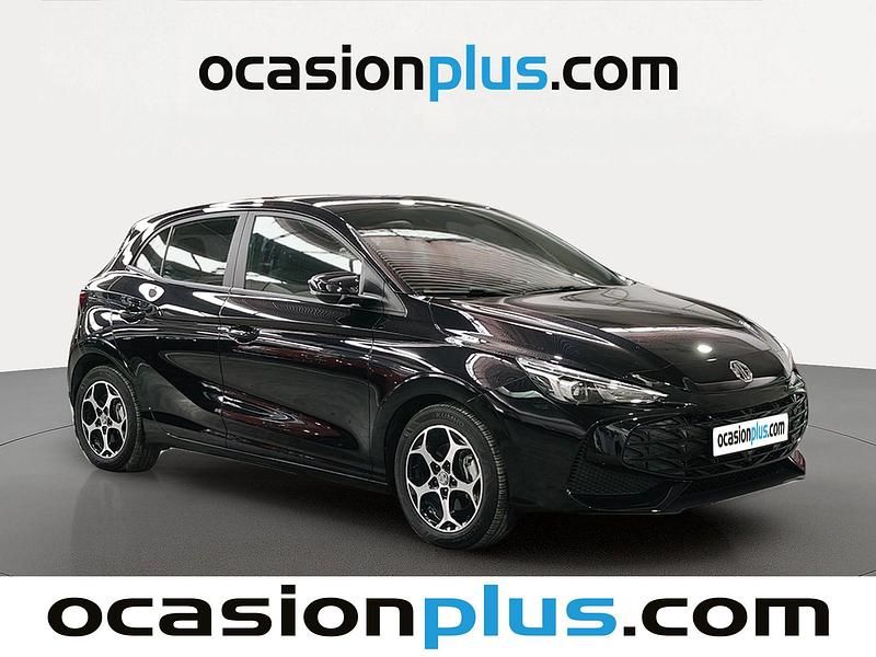 Usado MG MG3 Comfort 116 CV (85 kW) 2025 Negro Utilitario