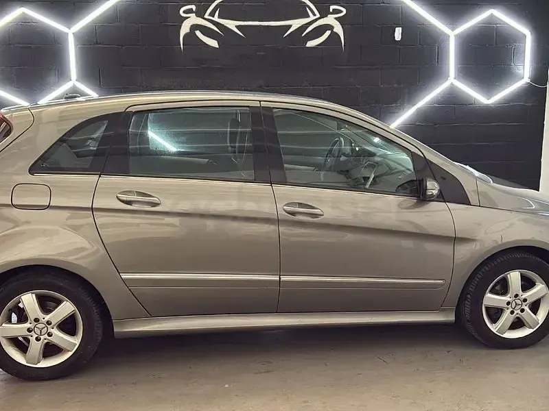 Brugt Mercedes B180 109 HK (80 kW) 2007 Grå MPV