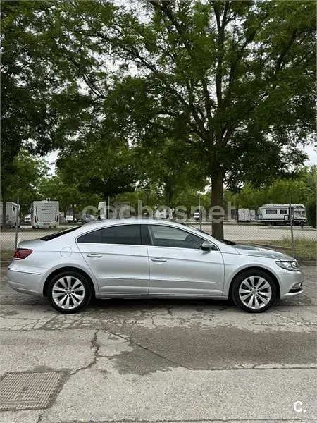 Usado VW CC 160 CV (117 kW) 2014 Gris / plata Berlina