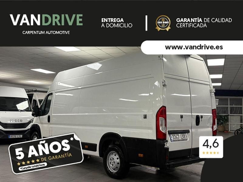 Usado Citroën Jumper 160 CV (117 kW) 2018 Blanco Monovolumen