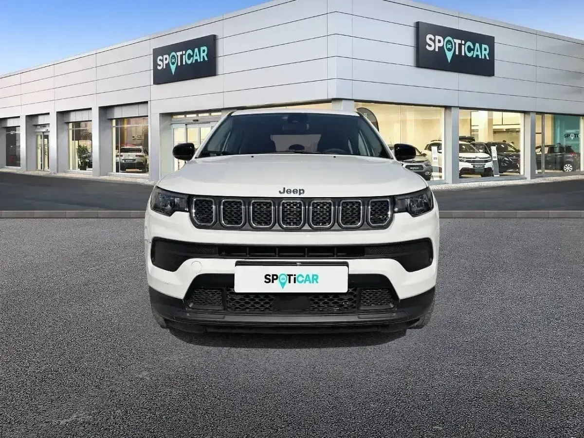 Usado Jeep Compass Longitude 130 CV (95 kW) 2022 Blanco SUV