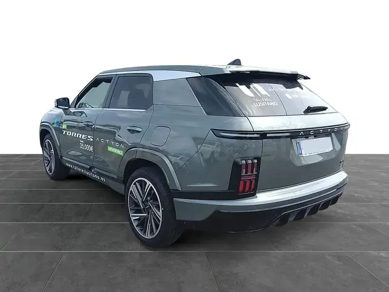 Nuevo KGM Torres 204 CV (150 kW) 2026 Verde SUV