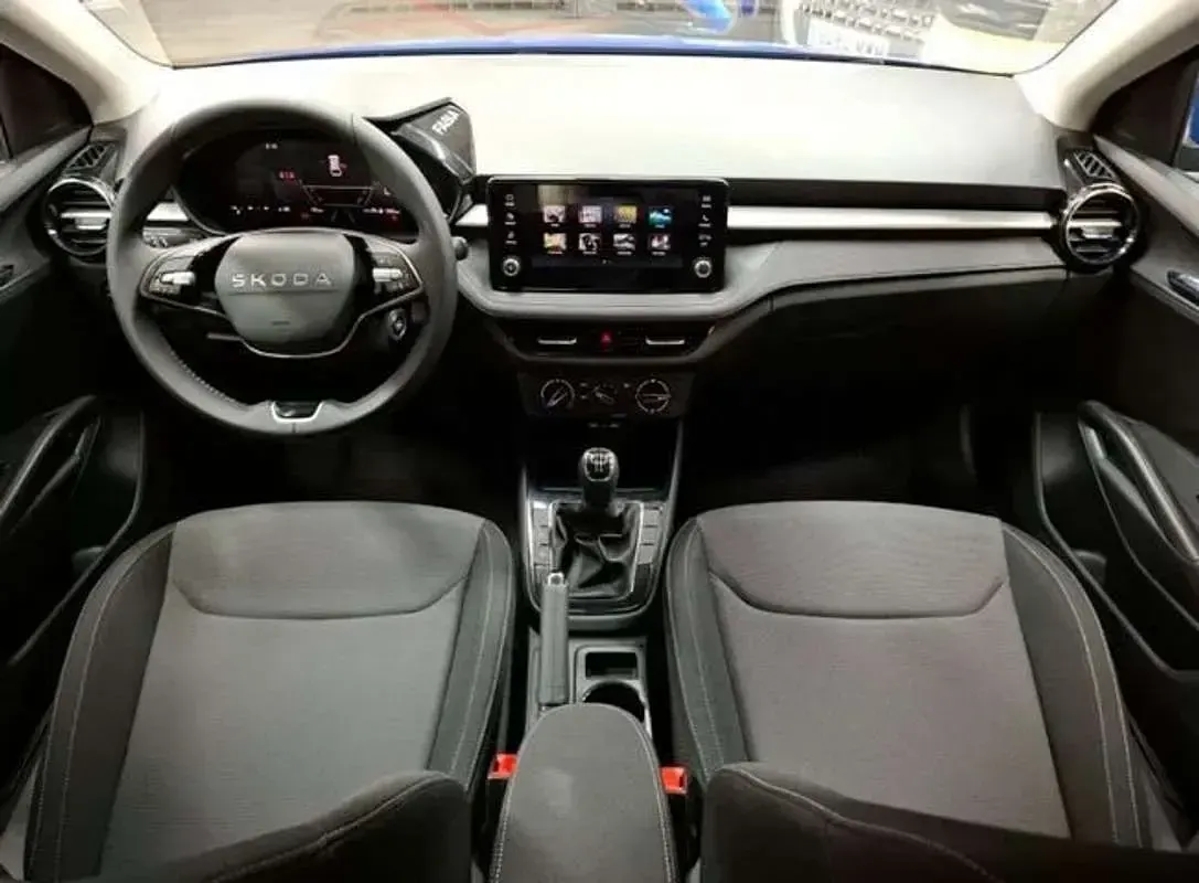 Occasion Skoda Fabia Selection 95 PK (69 kW) 2025 Zilver Hatchback