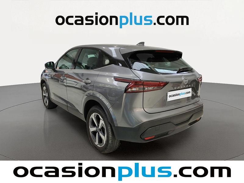 Usado Nissan Qashqai Acenta 190 CV (139 kW) 2024 Gris SUV